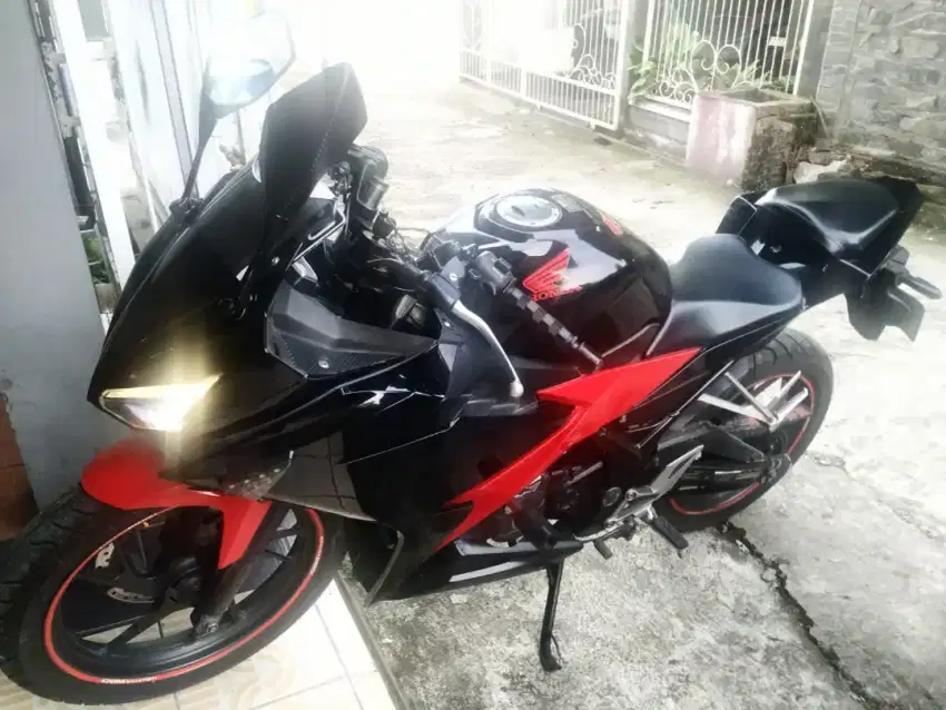 Honda CBR 150R ORI+MULUS (Lampu LED)