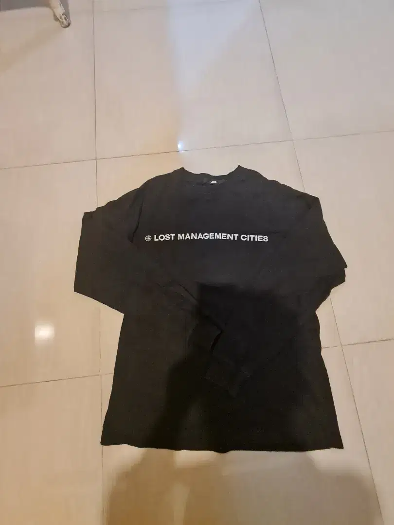 Kaos Lengan Panjang LMC warna hitam Pekat uk M