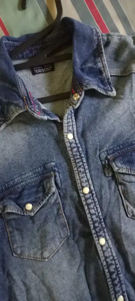 Kemeja Jeans Pria Zara