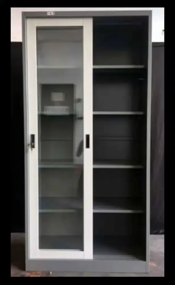 Lemari Besi Pintu Sliding Kaca Importa IMP - FC E18 BT