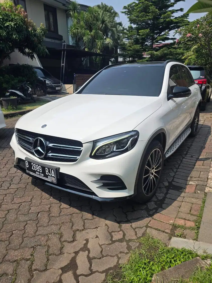 MERCEDES BENZ GLC 200 NIGHT EDITION
