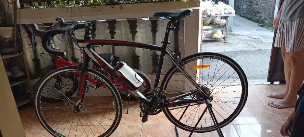 Sepeda - Road bike united inertia 2.0