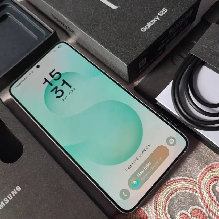 Samsung Galaxy S25 12/256 SEIN Fullset