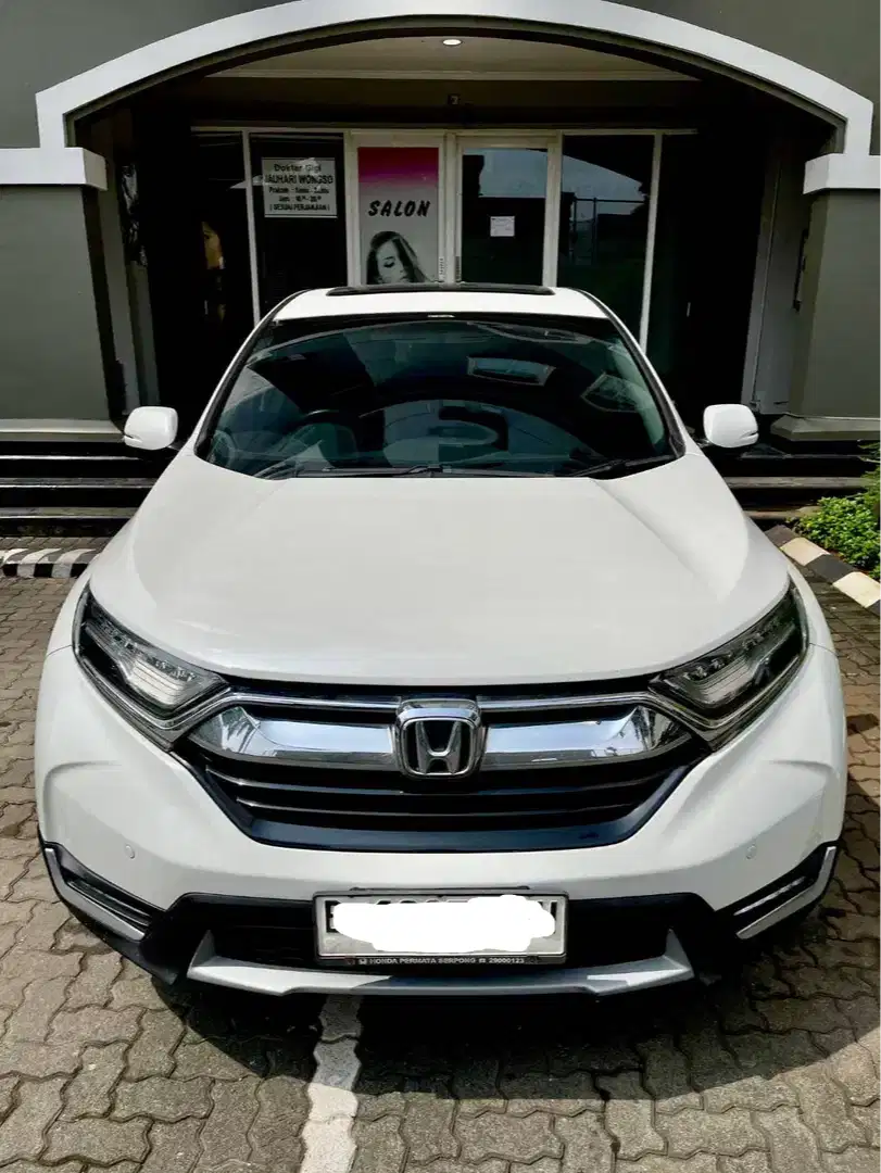 Dijual cepat Mobil Honda CRV Turbo Prestige 1.5cc CASH ONLY