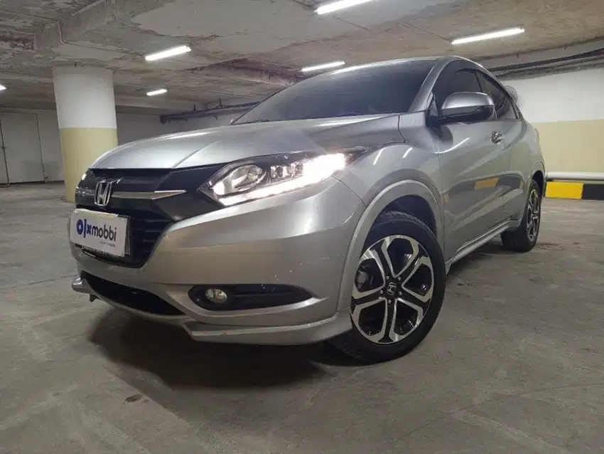 DP Rendah  13JT Honda HRV 1.8 RS Bensin-AT 2018 Abu