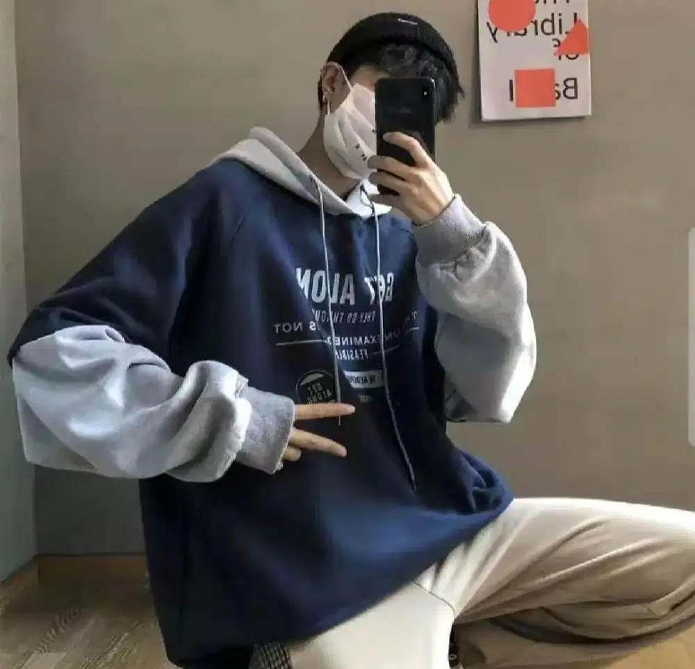 Jaket/Sweater Bekas pemakaian 5x doang Uk XXL (Jumbo)