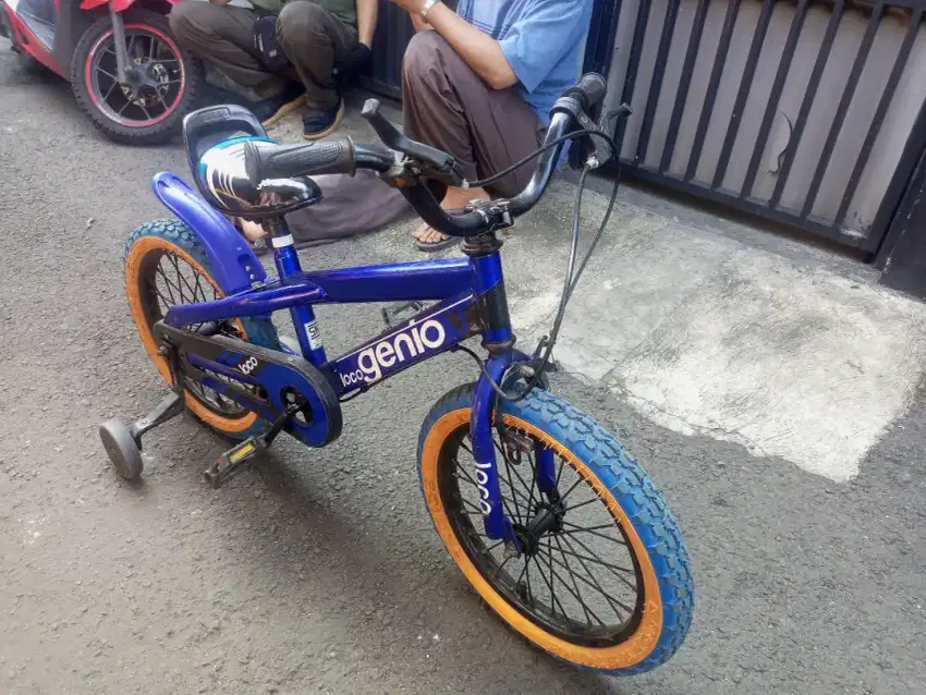 Sepeda Geni Loco