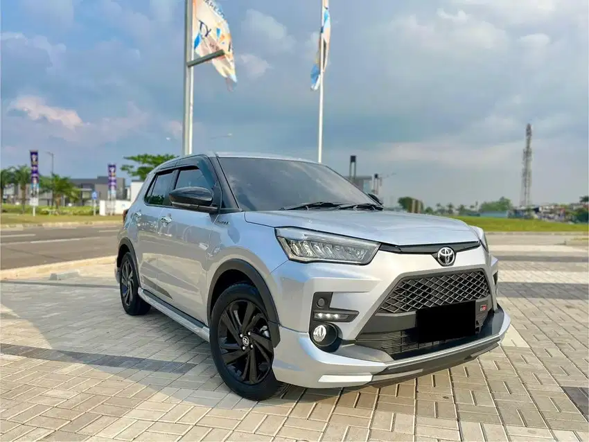 (KM 9 RIBU) Toyota Raize 1.0 Turbo GR SPORT Silver 2023 LIKE NEW