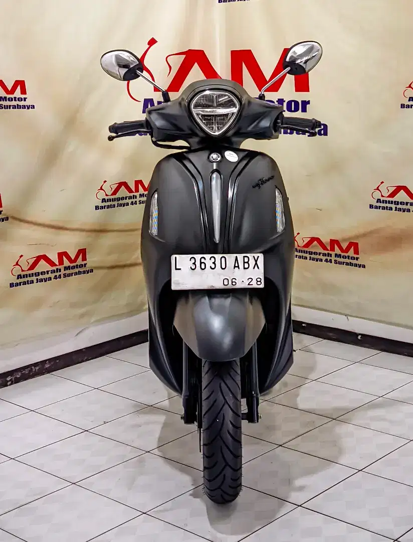 Yamaha grand filano warna hitam doff tahun 2023