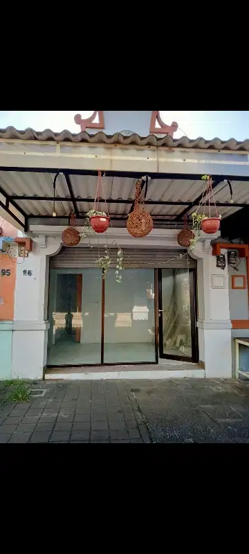 dijual kios Granada Square  dekat pasar modern BSD
