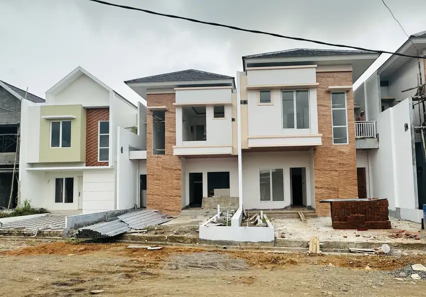 DI JUAL RUMAH 2 LANTAI DI ALAUDDIN MAKASSAR