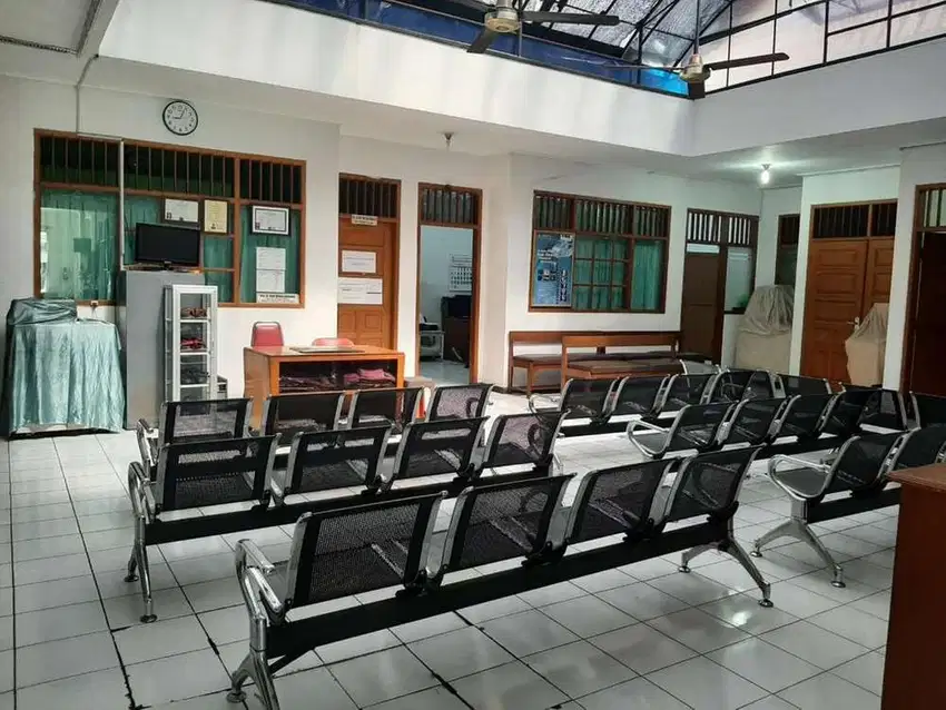 Dijual Klinik Aktif Jalan Gunung Malang Kota