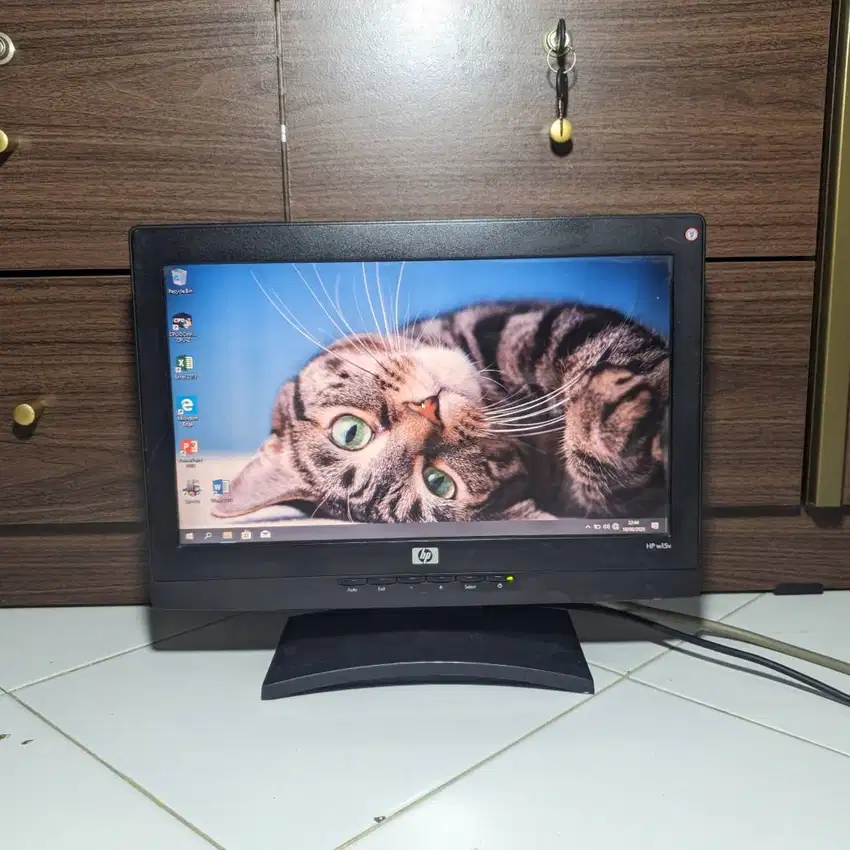 Led monitor HP 16inch normal segel