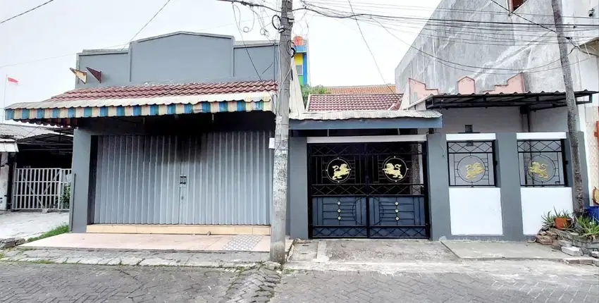 Rumah  Bagus Luas 184m2 villa Regency Tangerang 2 Banten
