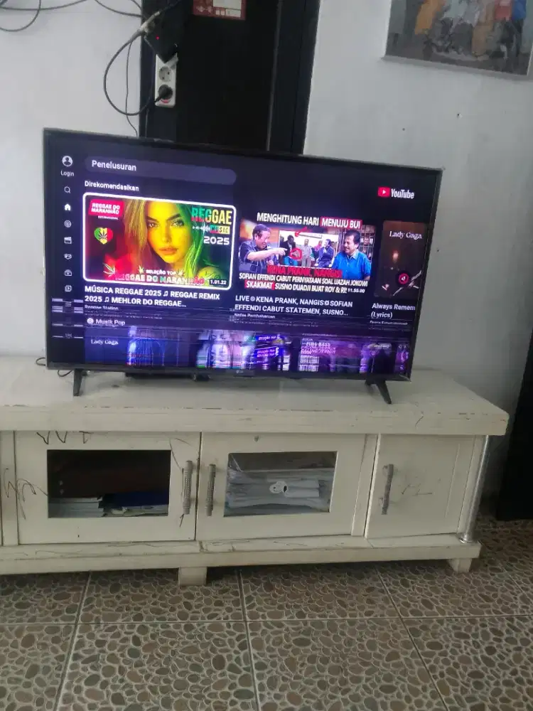 Dijual tv led  LG 43 inch bekas , Smart digital