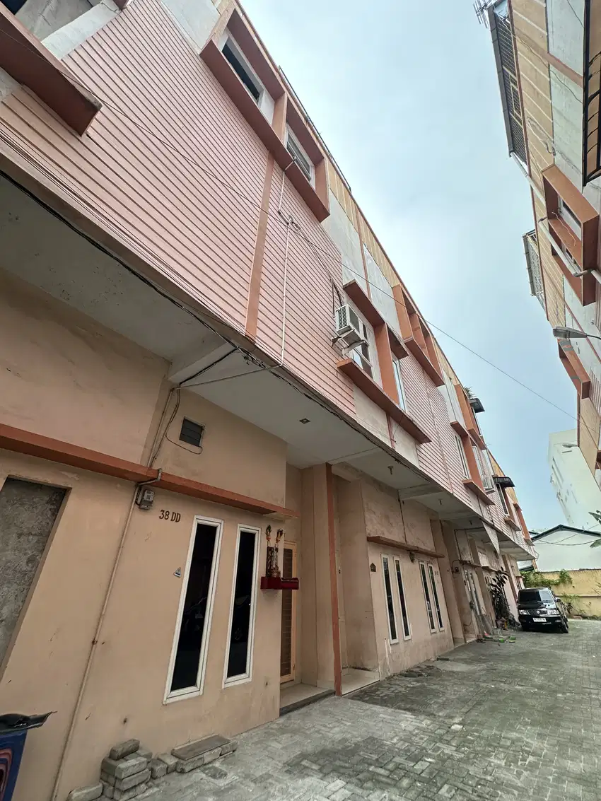 DIJUAL RUMAH JALAN WARINGIN KOMPLEK WARINGIN RESIDENCE SEKIP PETISAH