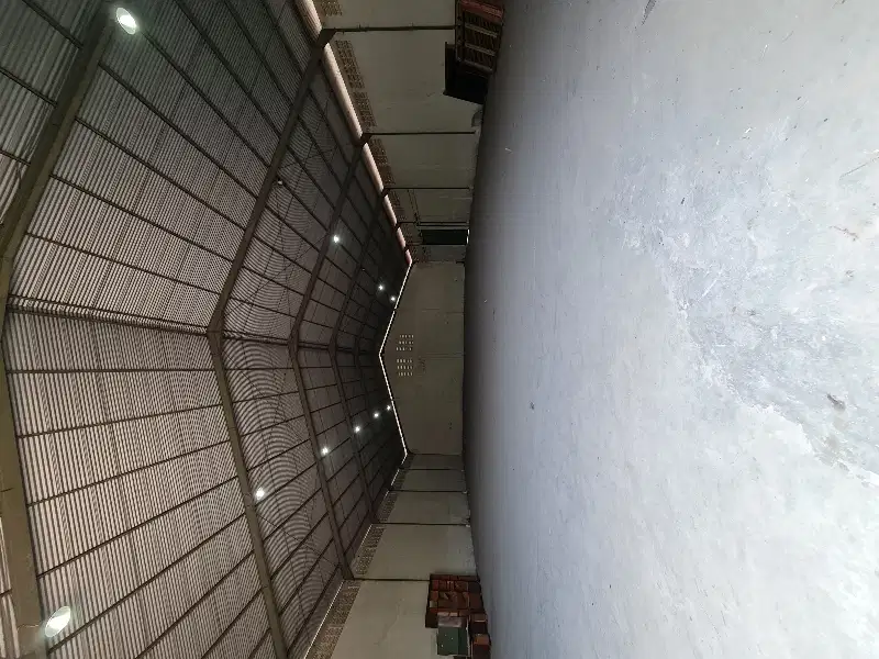 disewakan gudang ada halaman dan siap pakai