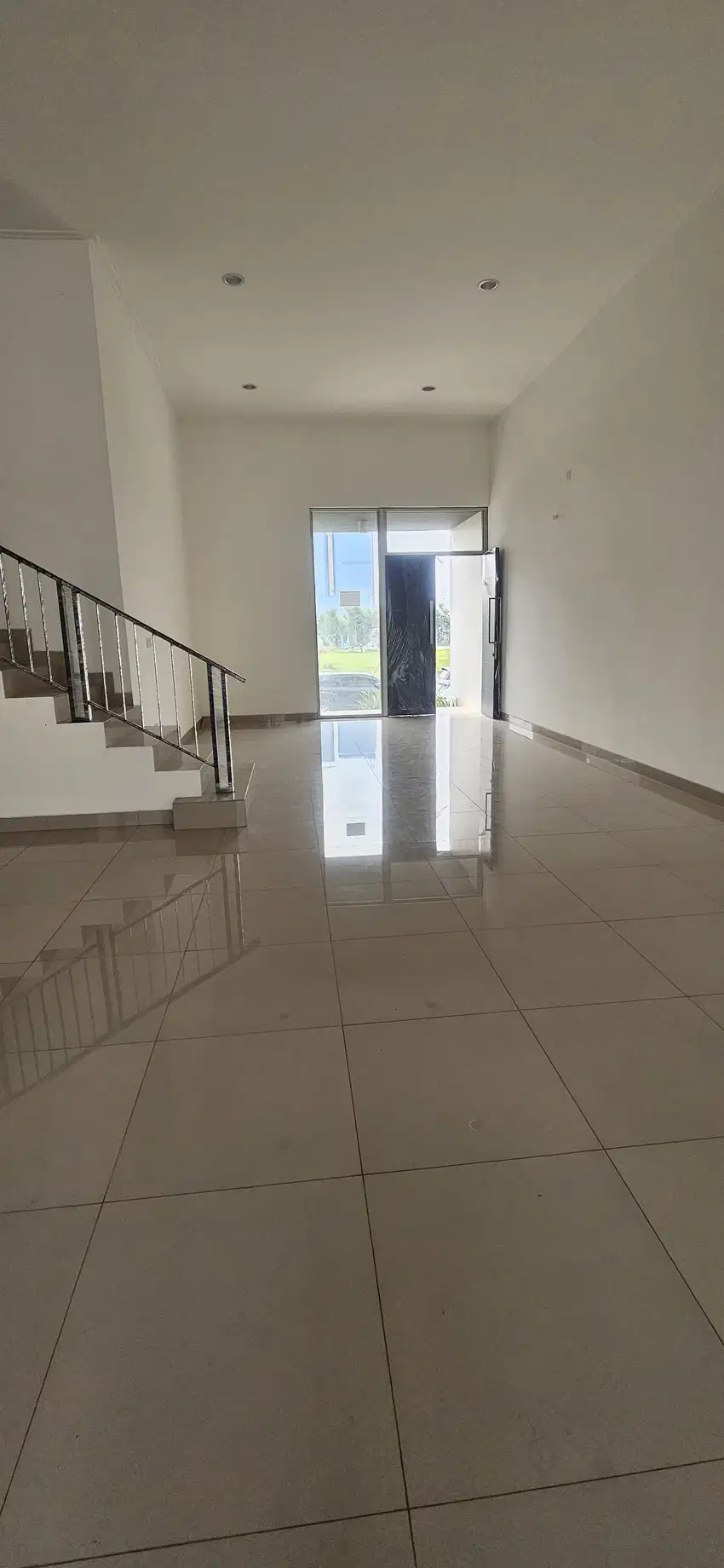 DIJUAL CEPAT RUMAH BRAND NEW PBV LUAS 10X30 PIK 2
