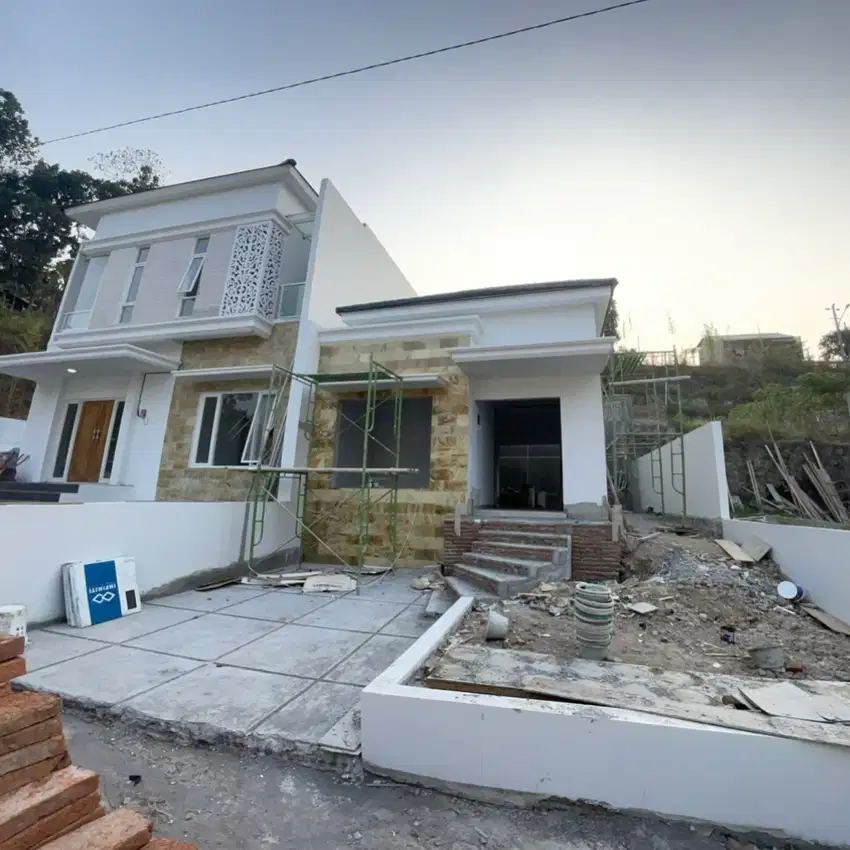 Rumah ngaliyan siap huni dalam cluster dekat UIN