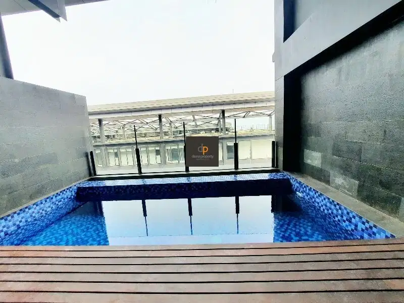 Dijual BU Penthouse Carstensz Mall di Boulevard BSD 156m2-Private Pool