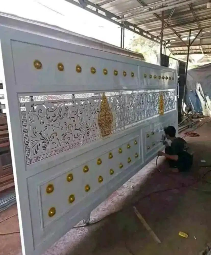 Pagar gerbang minimalis mewah motip pelat cutting laser