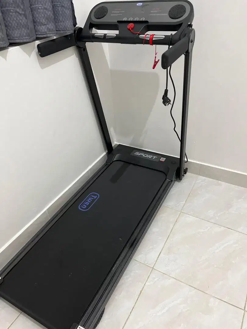 Dijual treadmill baru sebulan pemakaian, BU