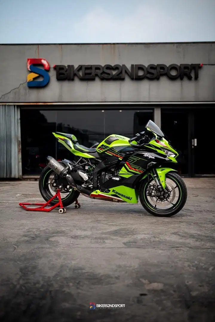 KAWASAKI ZX-25 RR GREEN 2023