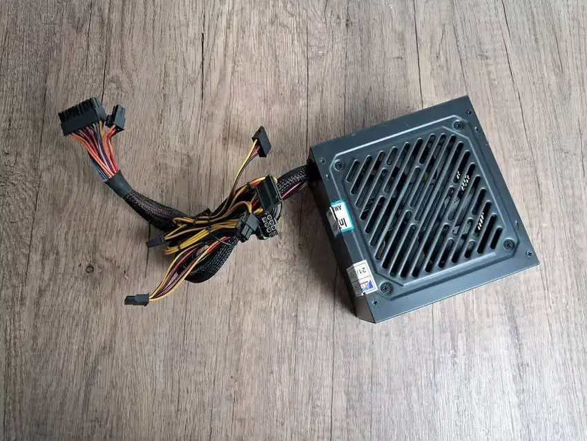 Psu Simbadda 450watt ada 6+2pin vga