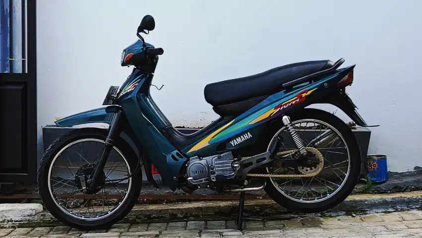 Yamaha sigma E 2000 m/t