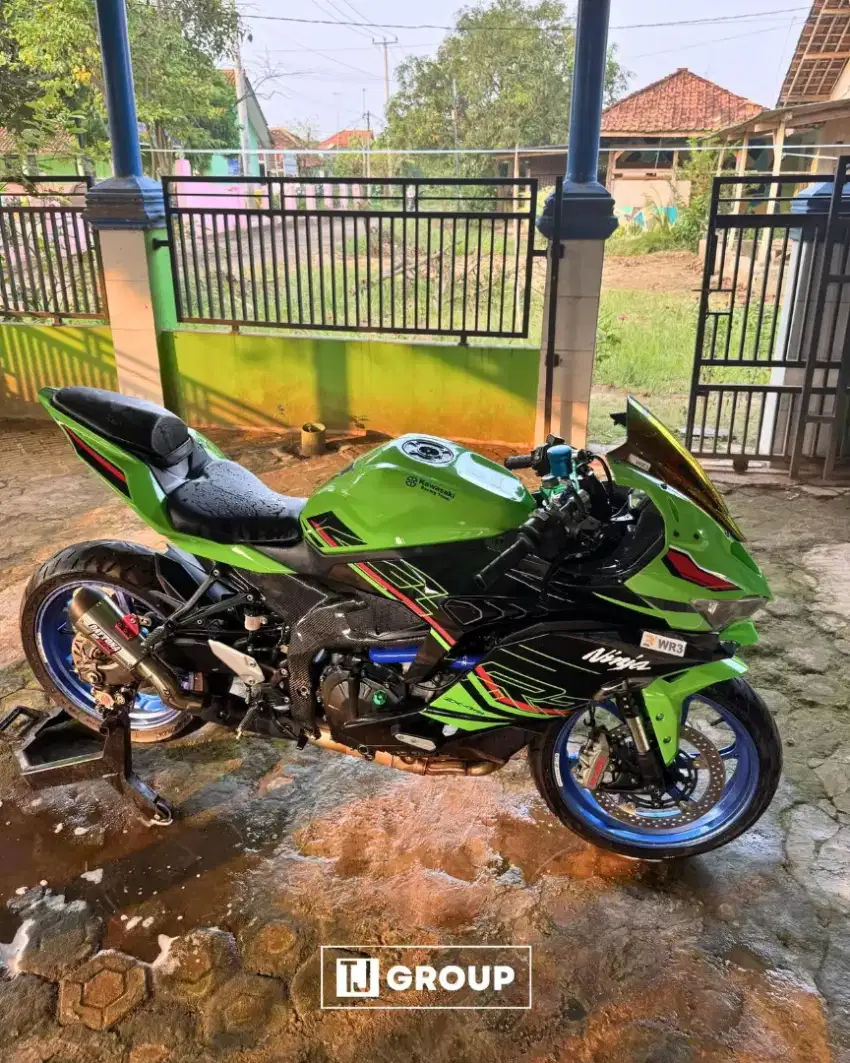 FOR SALE!! KAWASAKI ZX25RR 2024