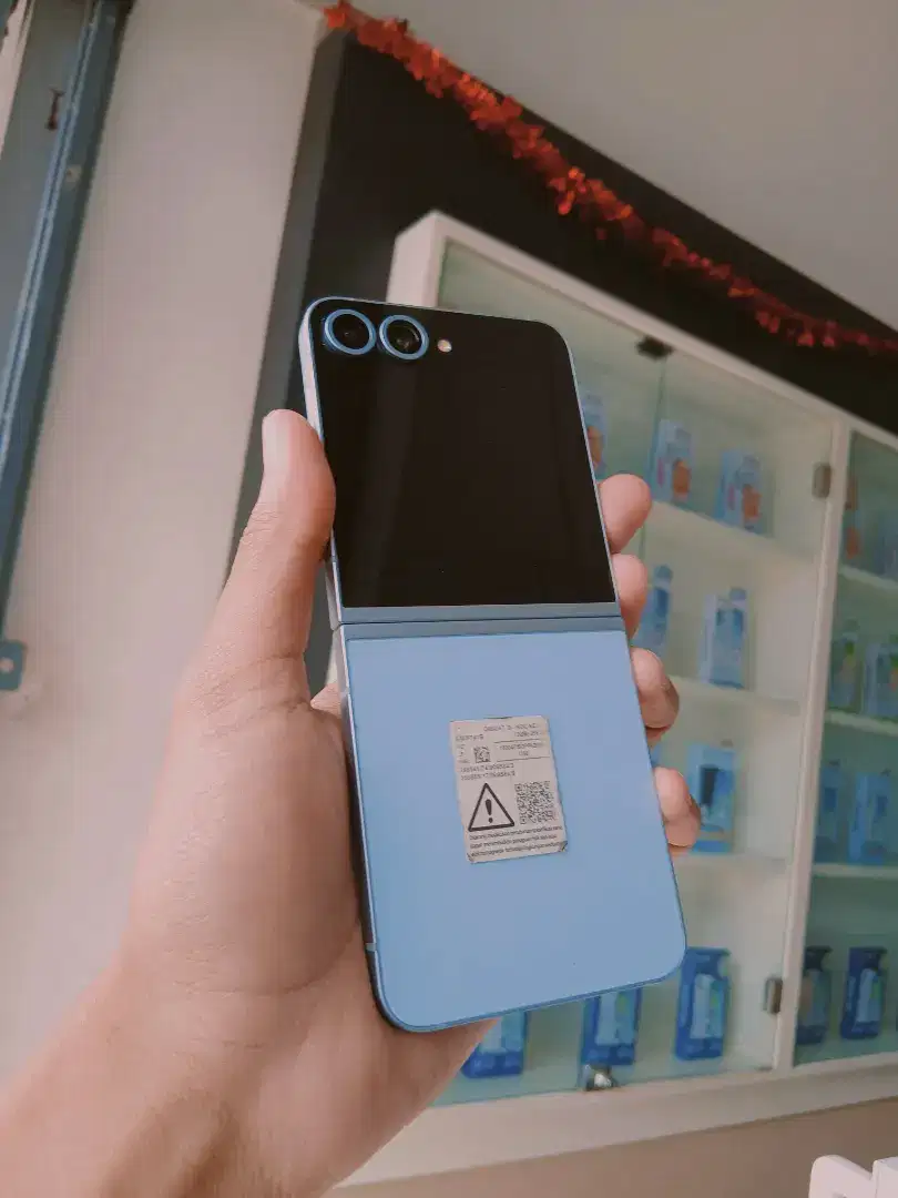 SAMSUNG GALAXY Z FLIP 6