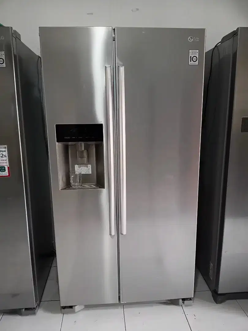 Dijual kulkas side by side LG ice maker