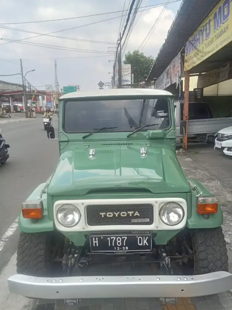 Hardtop BJ40 1982 4x4  Warna Hijau Asli Diesel