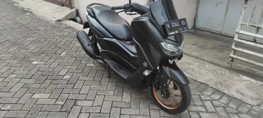 Nmax 2022 hitam non ABS