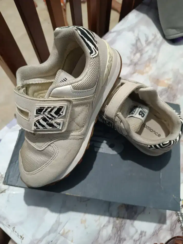 Sepatu anak size 31 dan 32