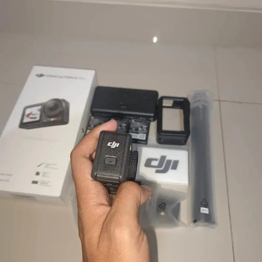 Dji action 5 pro adventure combo