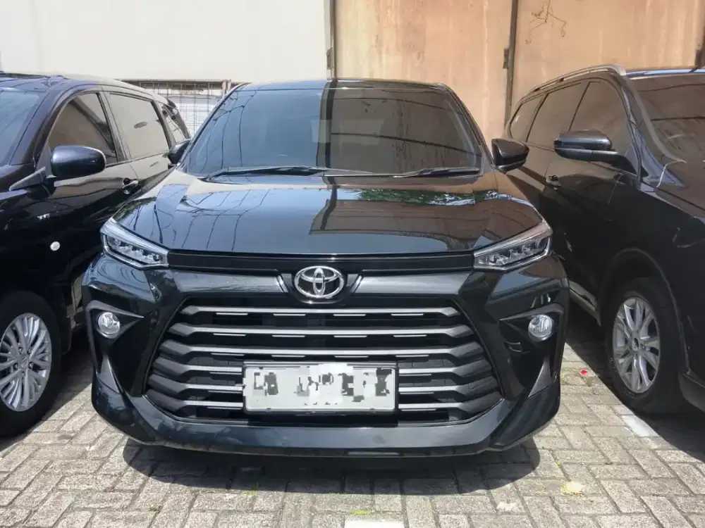 Toyota New Avanza E 2024 hitam manual