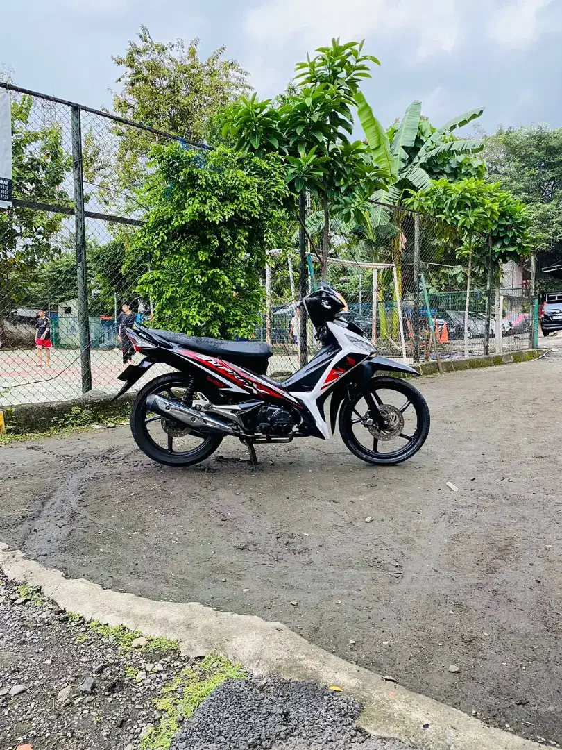 Honda Supra X 125cc dd Pgm Fi Tahun 2016
