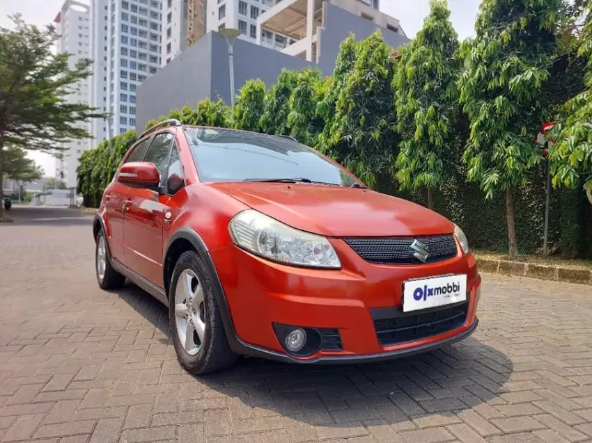 TDP 5jt Suzuki SX4 1.5 X-Over Bensin-AT 2010 EFL