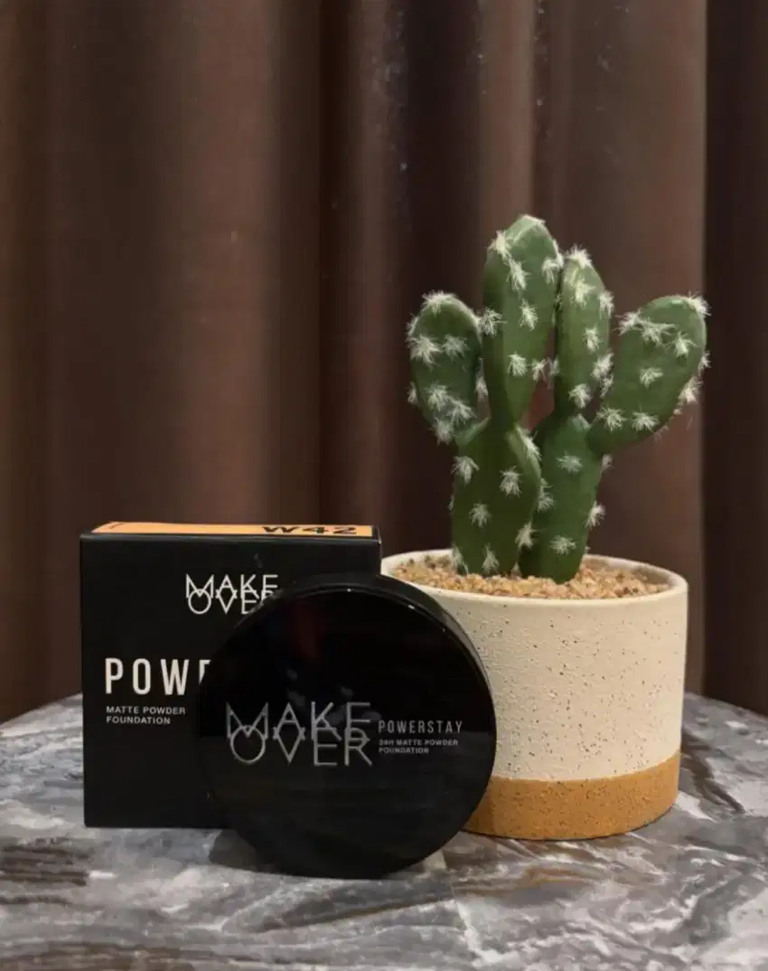 Make over powder foundation