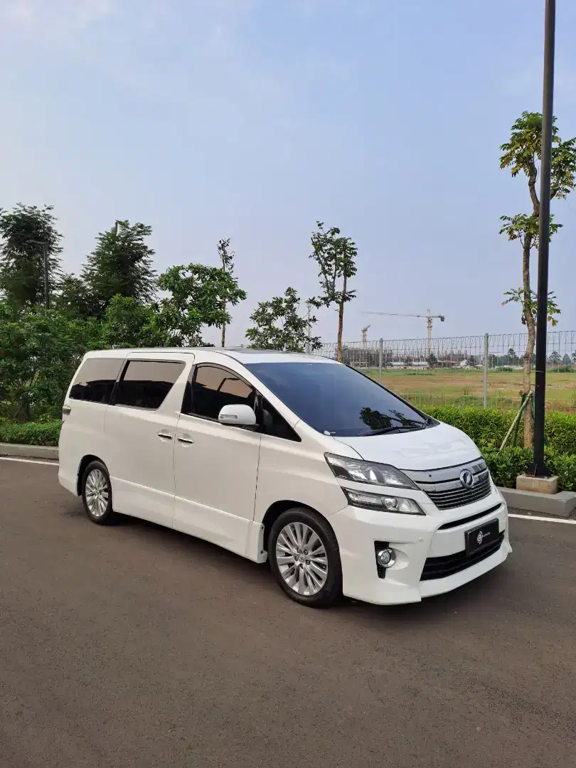 [ Last Edition] Toyota Vellfire ZG Premium Sound Last Edition 2014