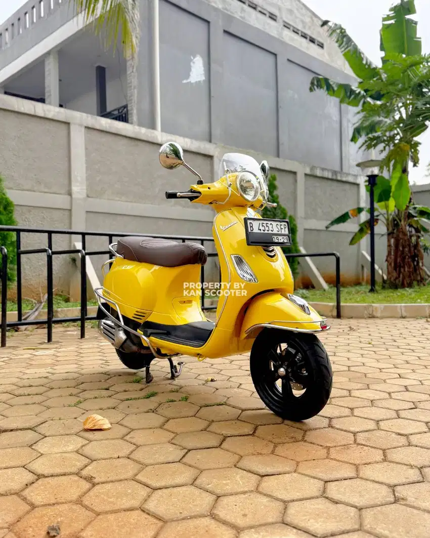 JUAL MURAH VESPA LX 125 iGET 2018 MULUS