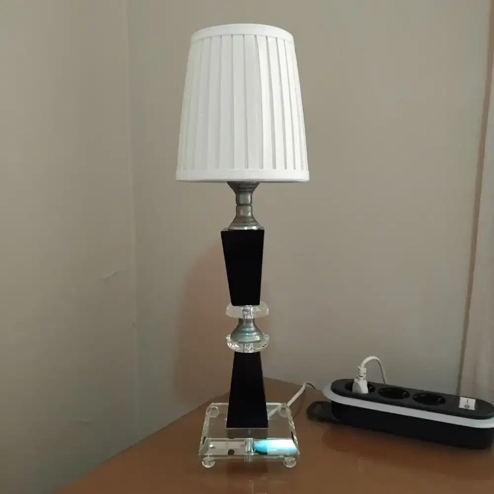 BU Lampu Meja Sudut Premium mulusss eks Imforma