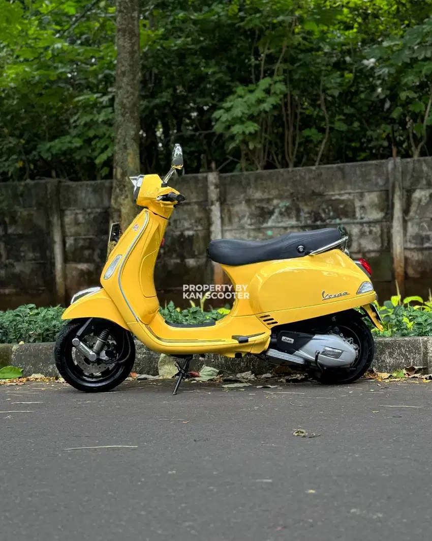 JUAL MURAH VESPA LX 125 IGET 2018 MULUS