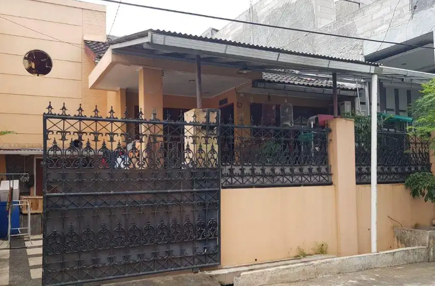 Dijual Rumah 1.5Lantai Di Taman Kedaung Ciputat