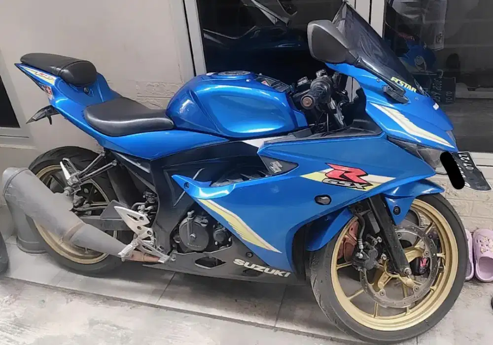 Jual Motor Suzuki GSX 150R tahun 2017 (bisa nego)