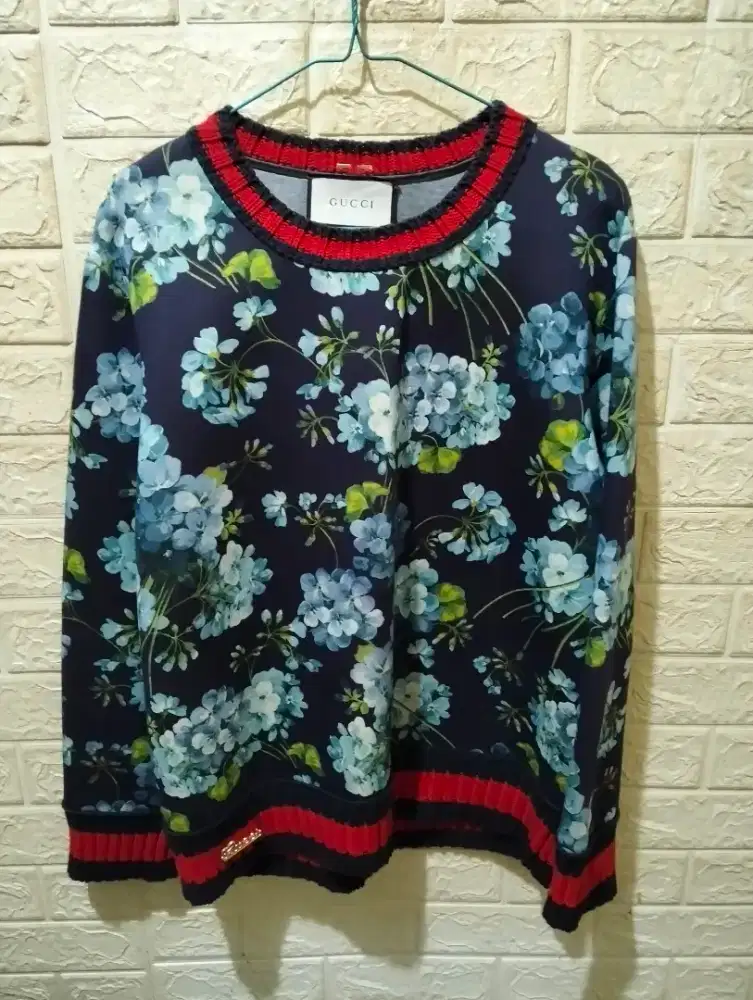 Gucci Floral print sweater
