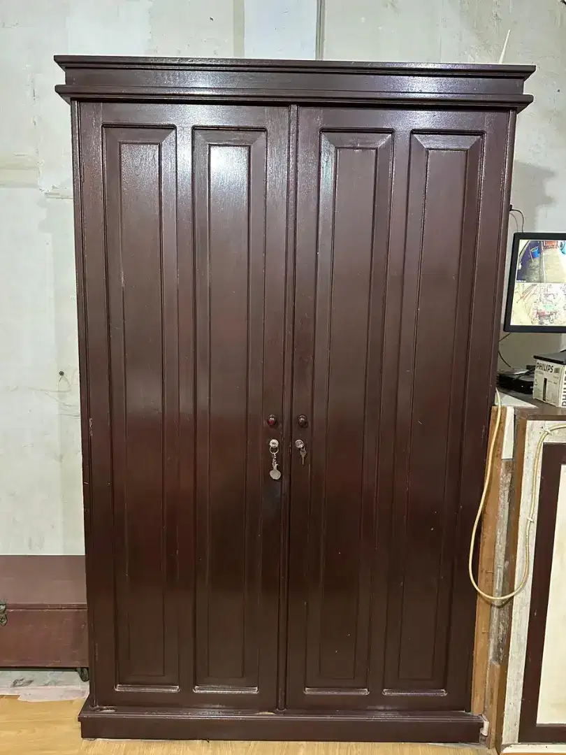 Lemari Baju 2 pintu kayu medang tebal kokoh