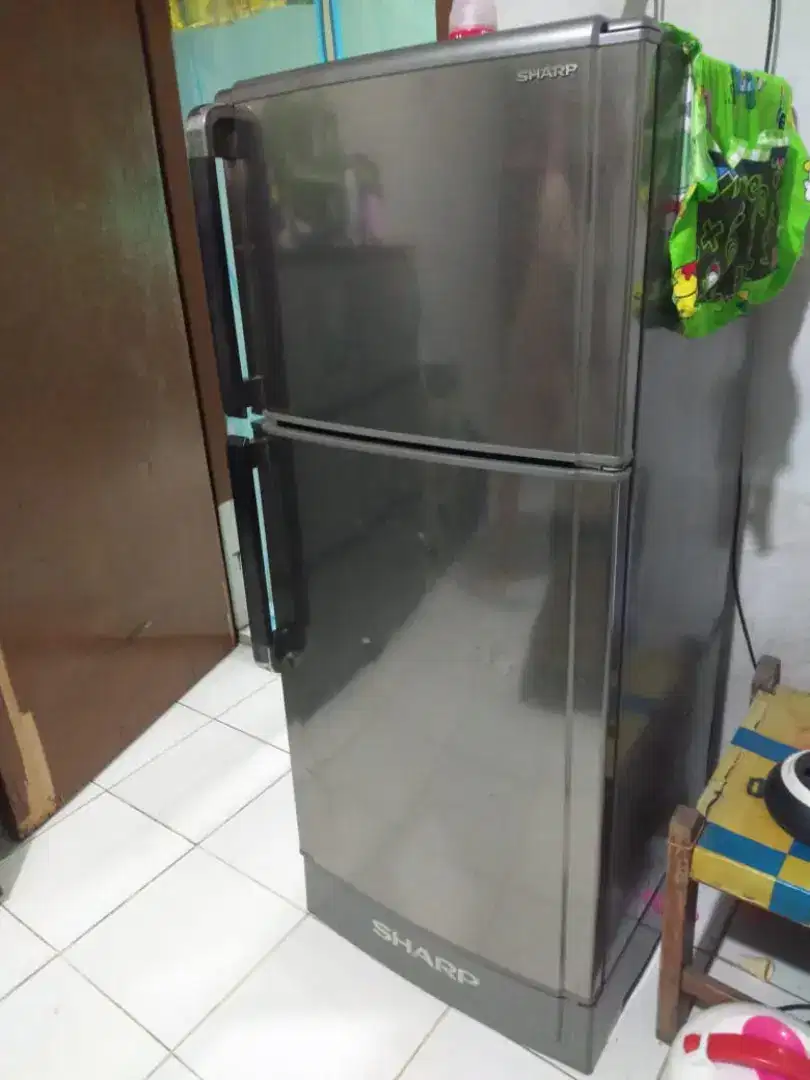 Jual KULKAS Sharp