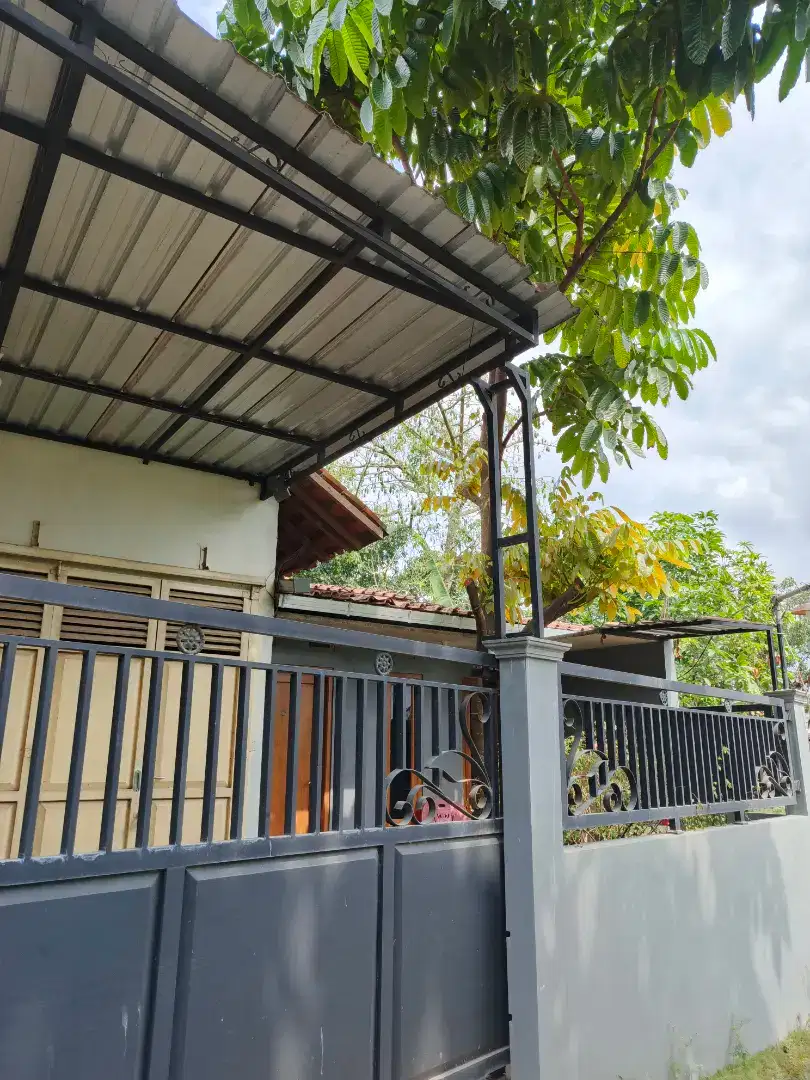 Di jual Tanah dan Bangunan, di Jl wonosari Yogyakarta.